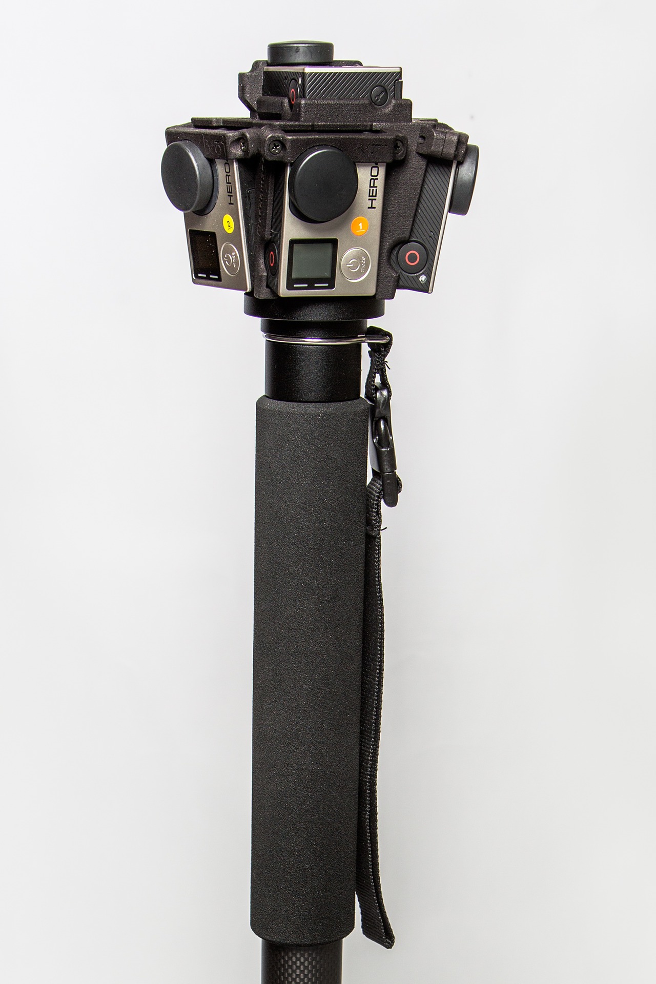 The 360 Degree Picture & Virtual Reality Video Enhance The Storytelling Experience!